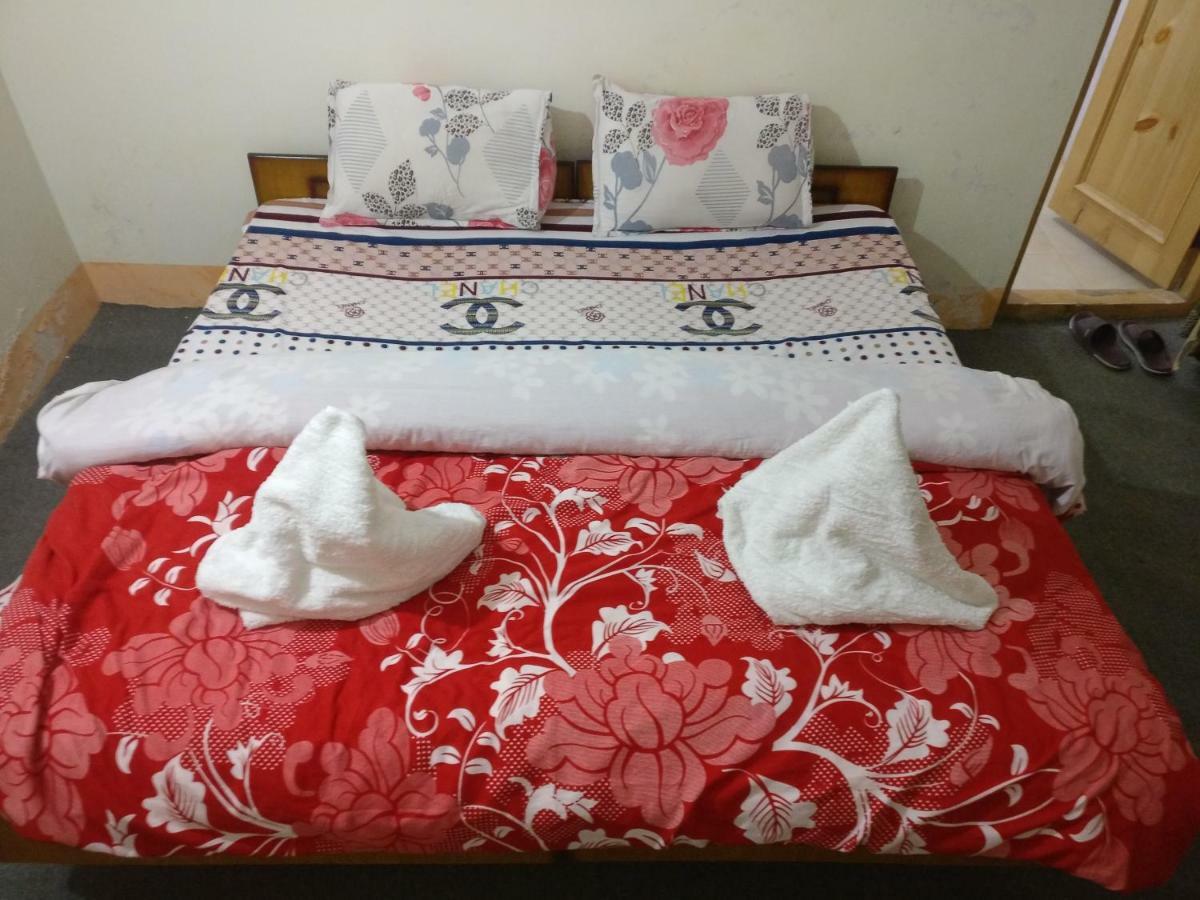 Babu Guest House Leh Extérieur photo